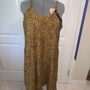 Women’s Cheetah Print Beach Cover Up.